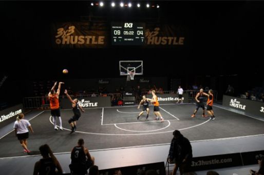 向冠军更近 向冠军更近